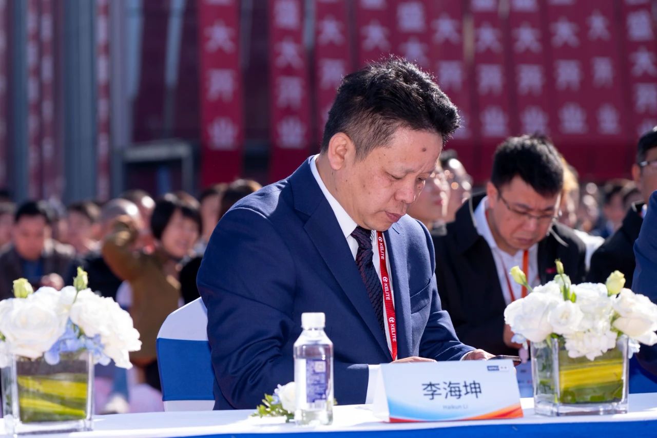新騰飛 贏(yíng)未來(lái) 阿諾集團(tuán)株洲刀片產(chǎn)業(yè)園開(kāi)業(yè)慶典圓滿(mǎn)結(jié)束！